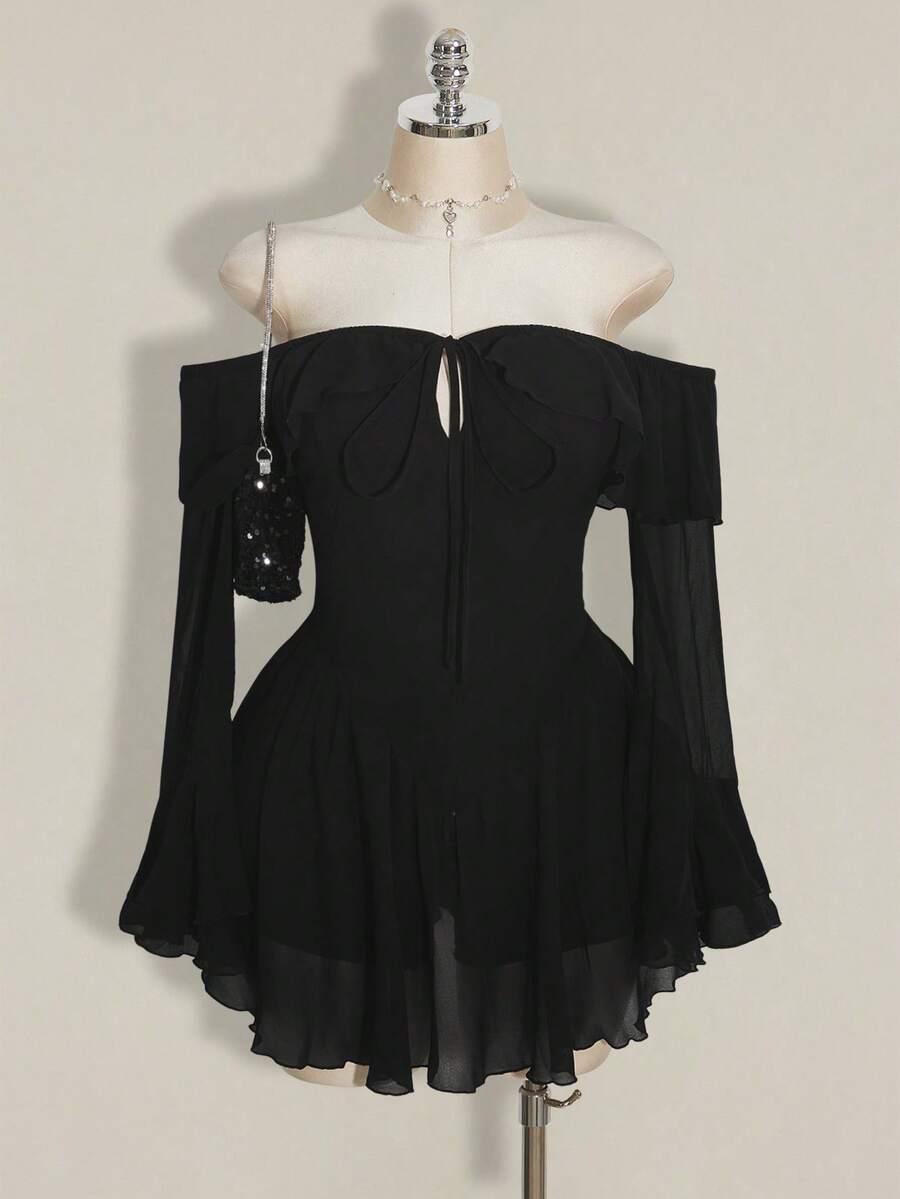 czarna mini sukienka 