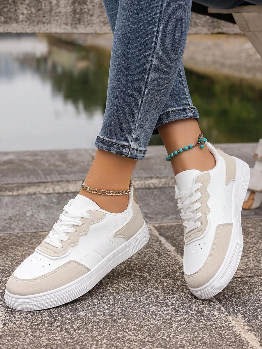 buty sportowe sznurowane 