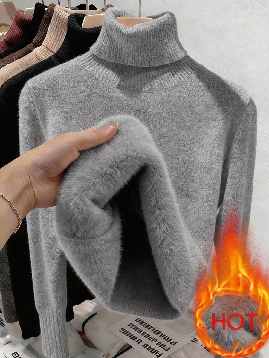 szary ocieplany sweter