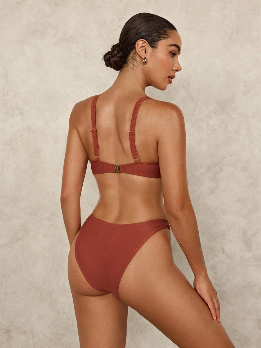 dwuczęściowy kostium kąpielowy bikini