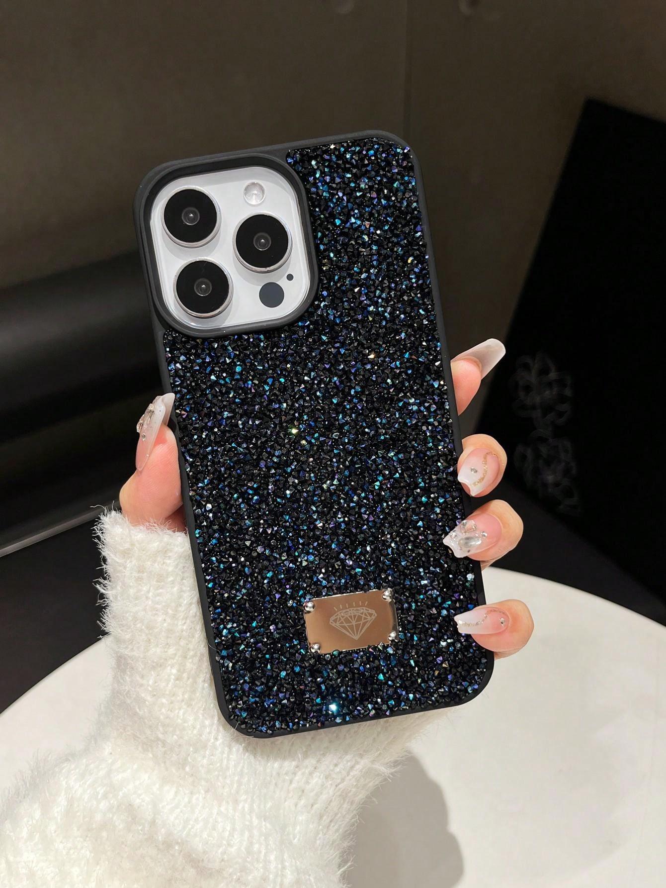 czarne etui na telefon Iphone 16 Pro