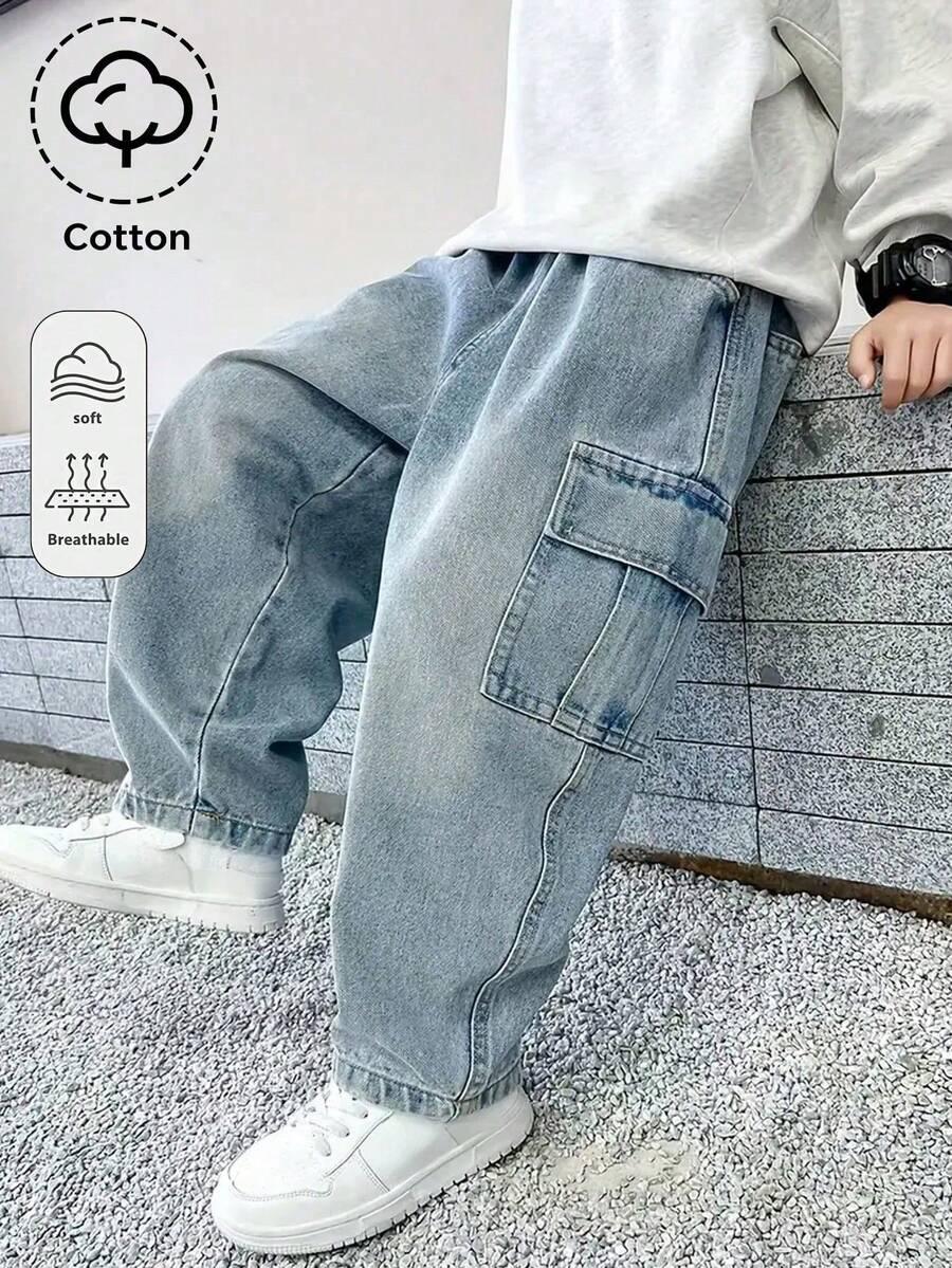 niebieskie spodnie jeans