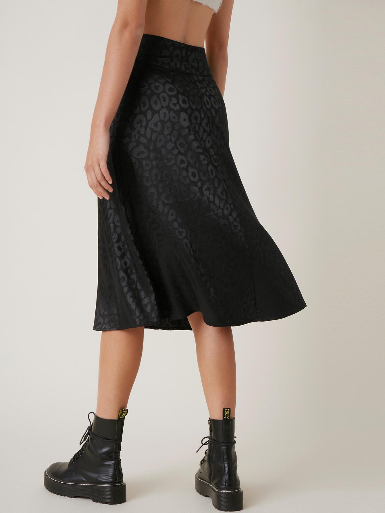 satynowa spódnica animal print