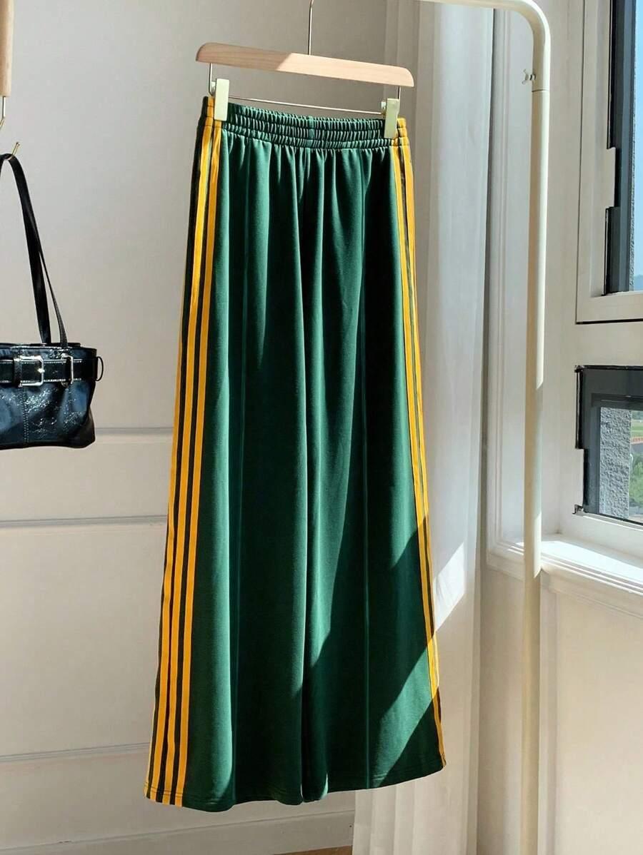 ZIELONE SPODNIE DRESOWE