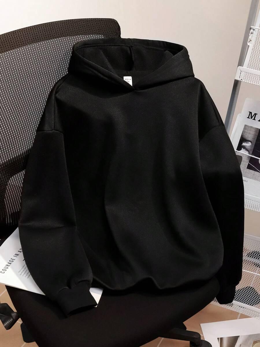 czarna bluza kaptur