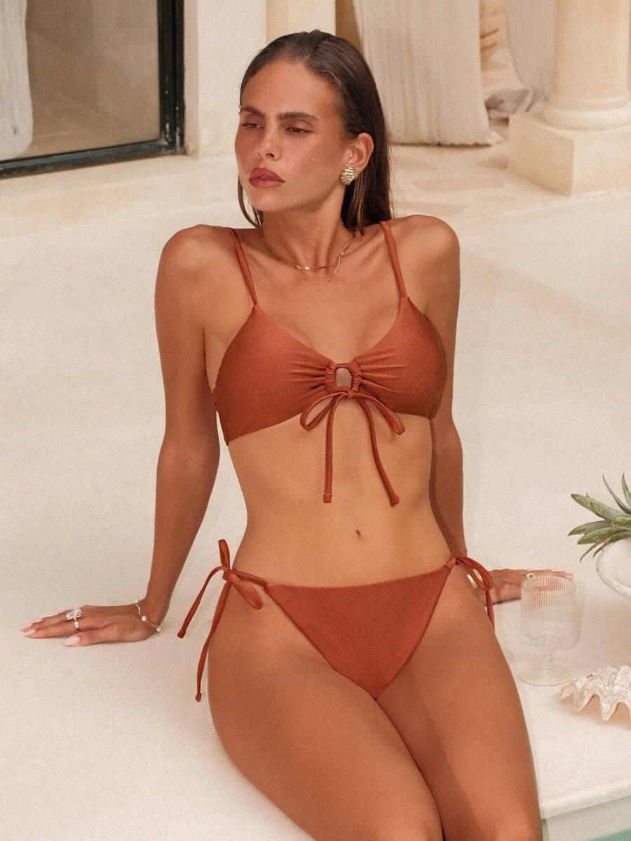 Brązowy komplet bikini wiązanie