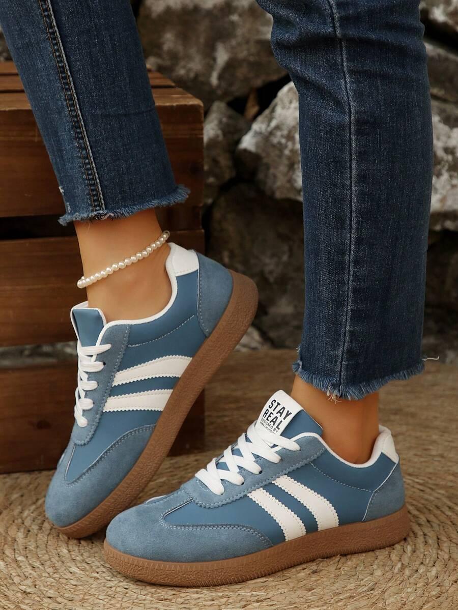 niebieskie trampki casual 
