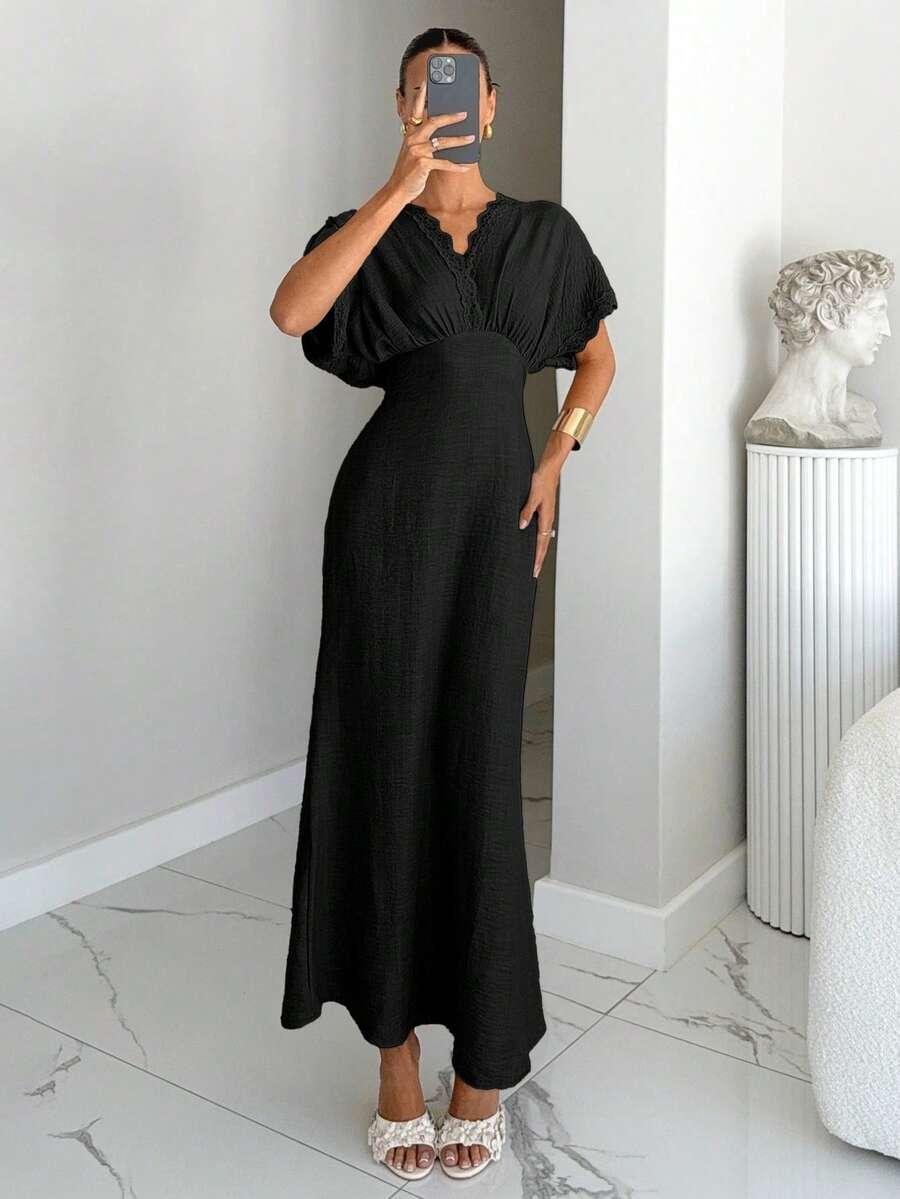 czarna sukienka maxi