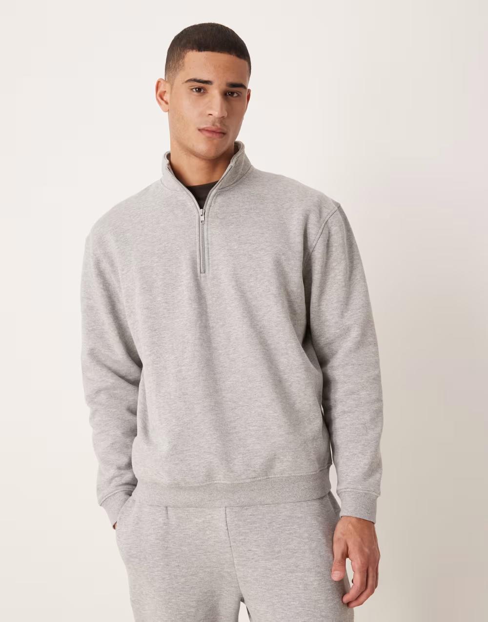 szara bluzka stójka casual