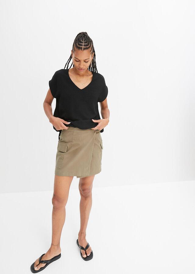 luźna bluzka v-neck