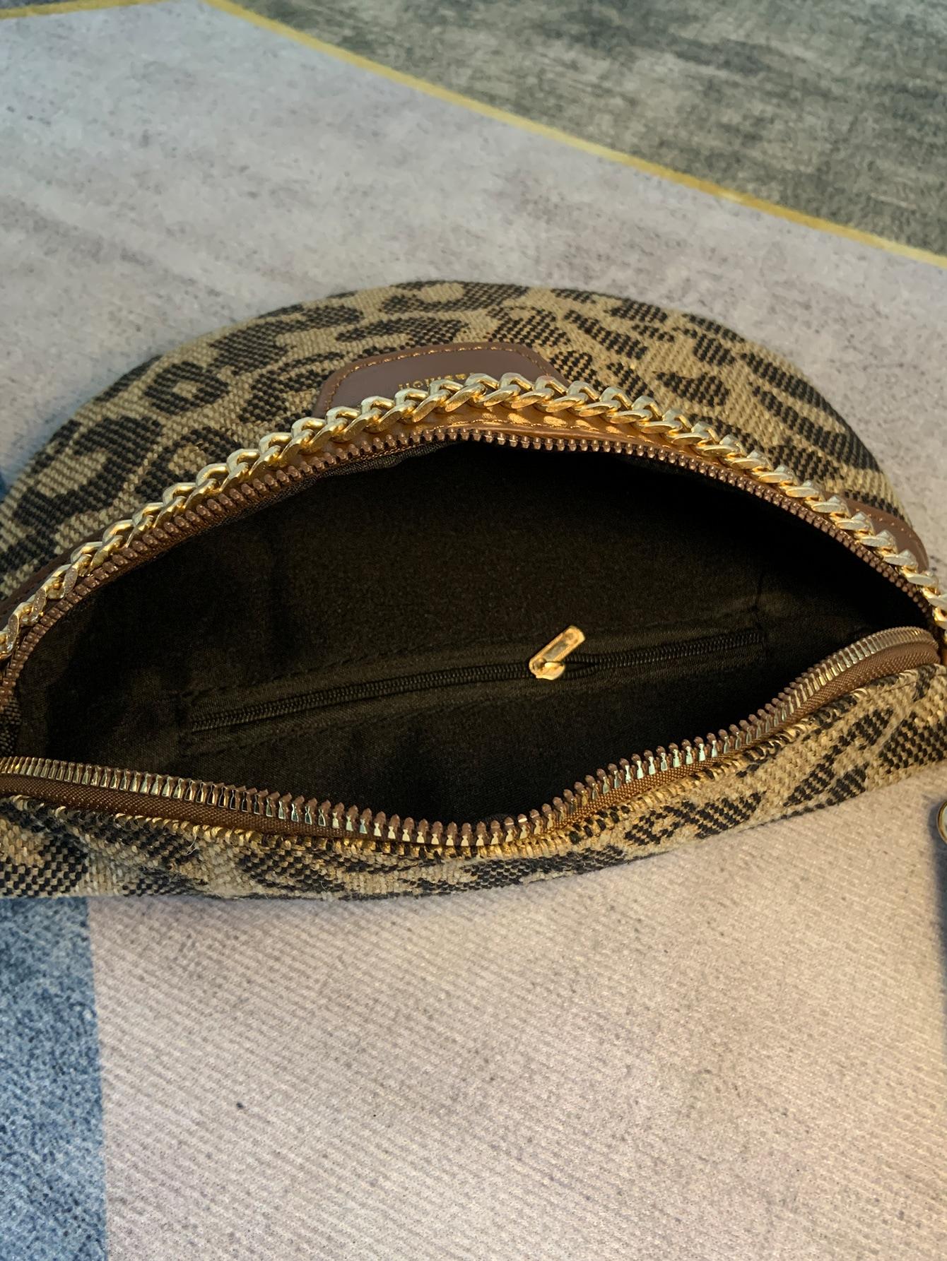 SASZETKA ANIMAL PRINT