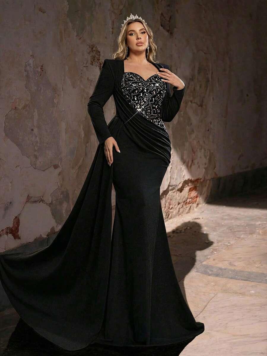 czarna maxi sukienka zdobienia