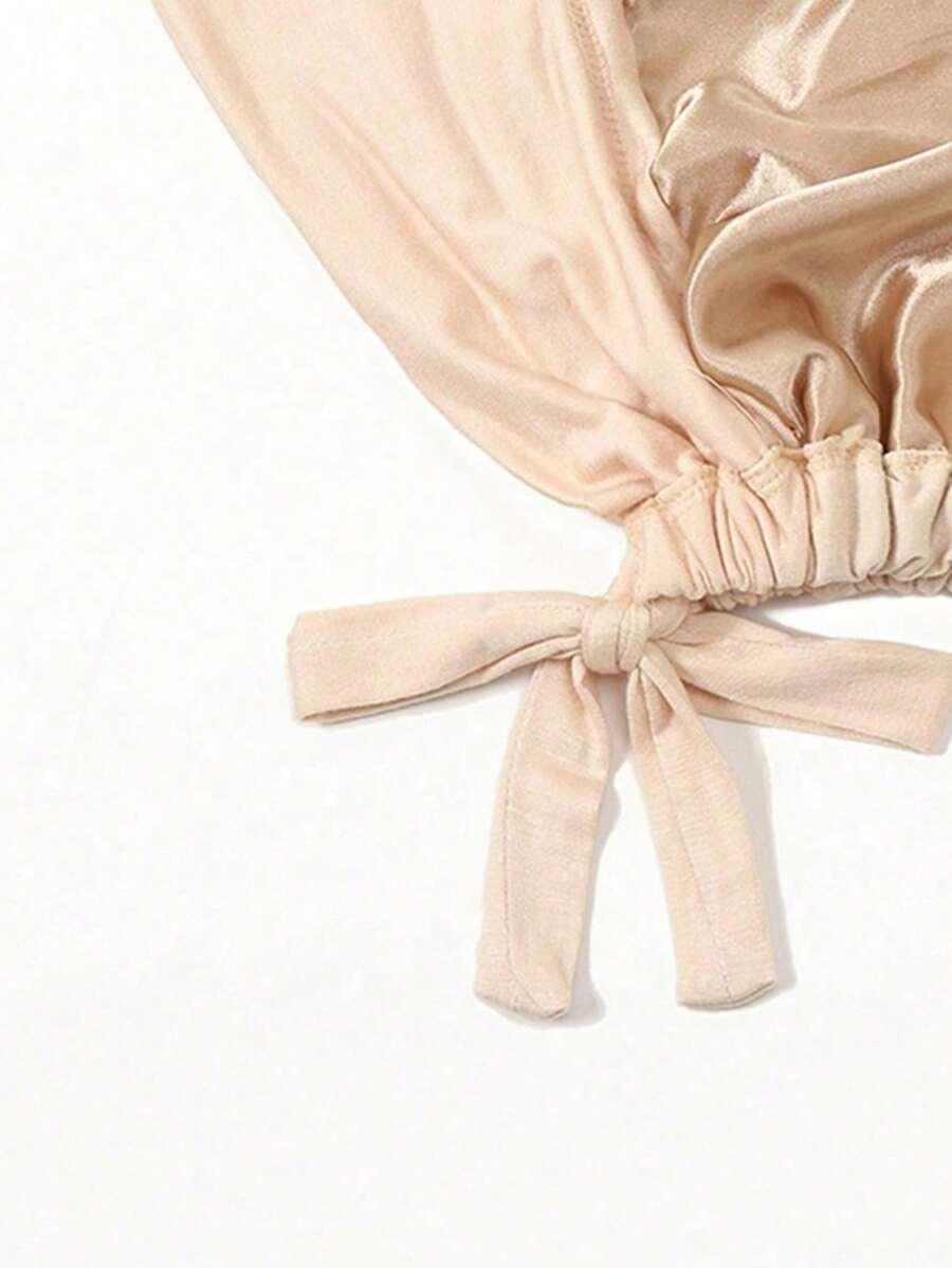 beżowy turban wiązanie