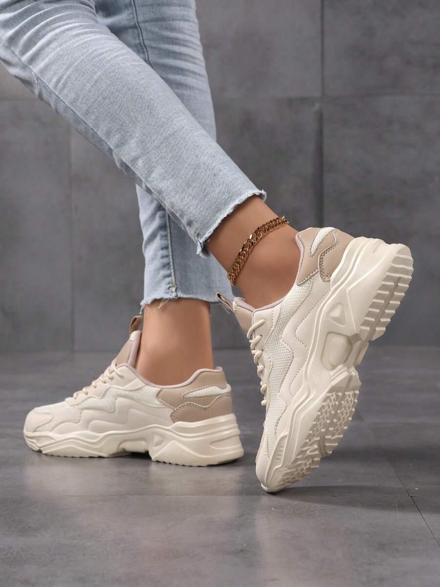 beżowe sznurowane buty sportowe