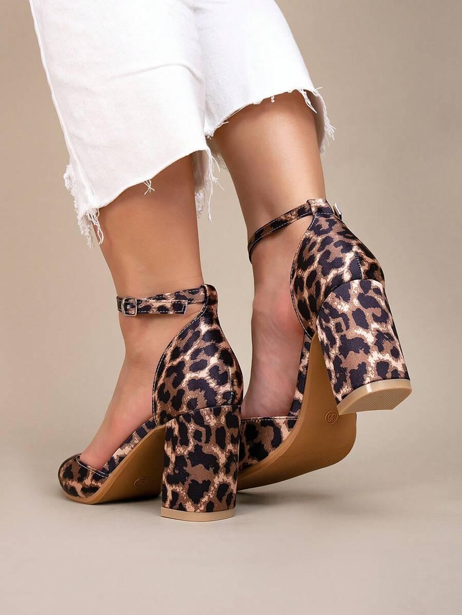 czółenka animal print 
