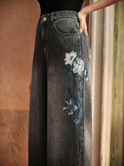 czarne spodnie jeans