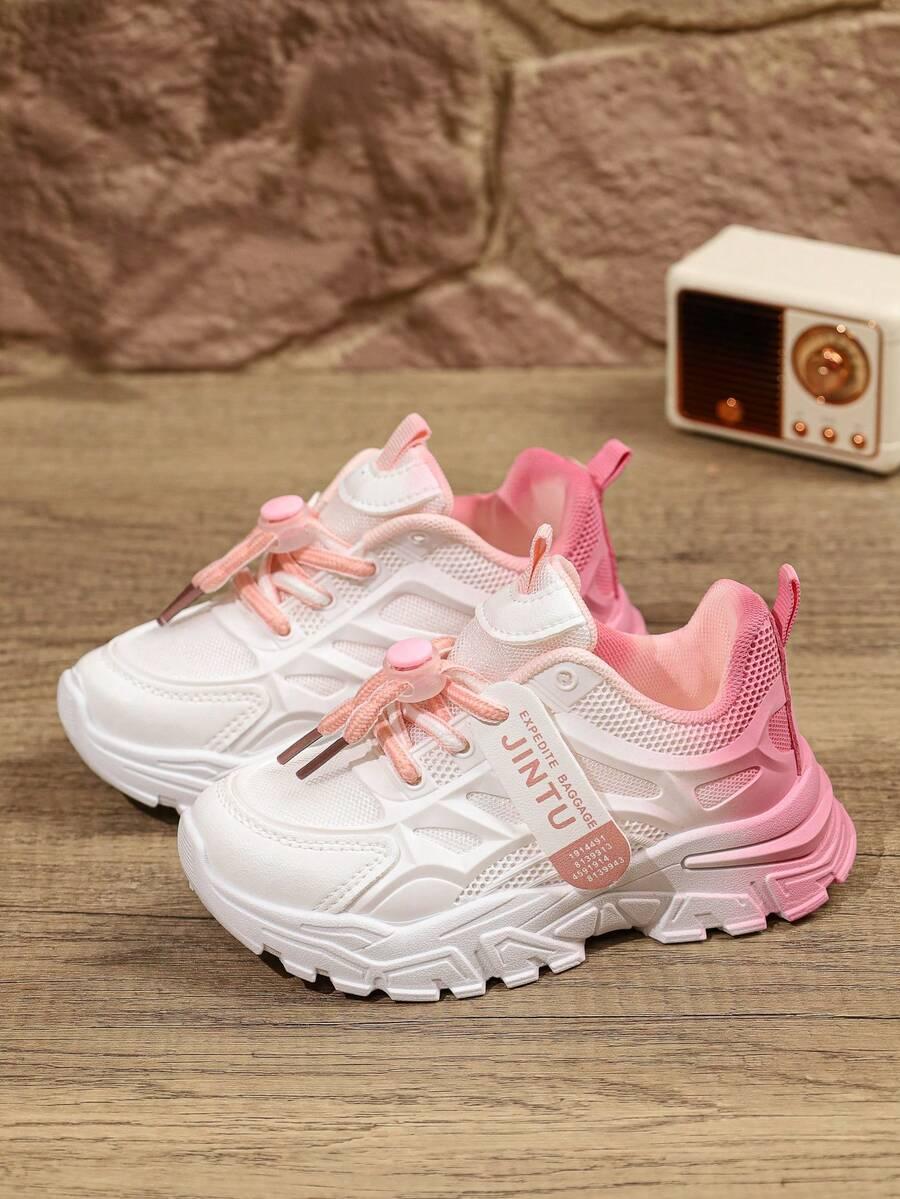 sznurowane buty sportowe 