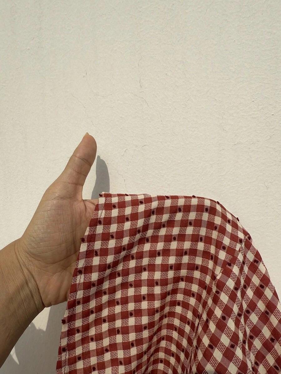 SUKIENKA MINI KRATKA