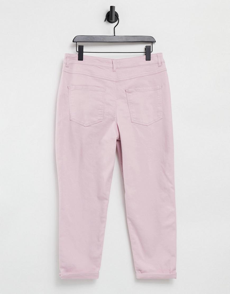 różowe spodnie jeans 