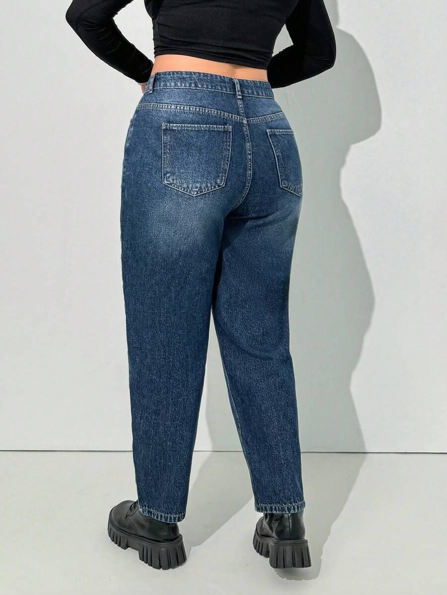JEANSY Z WYSOKIM STANEM