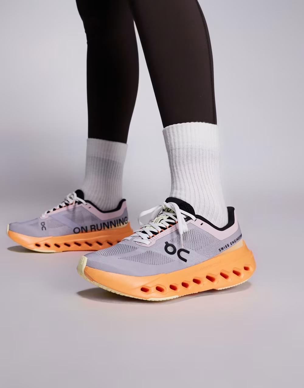BUTY SPORTOWE SZNUROWANE LOGO