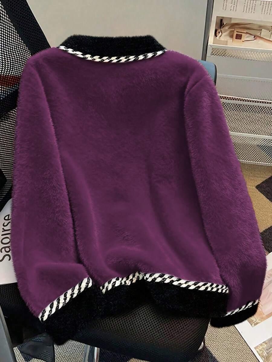 fioletowy sweter guziki
