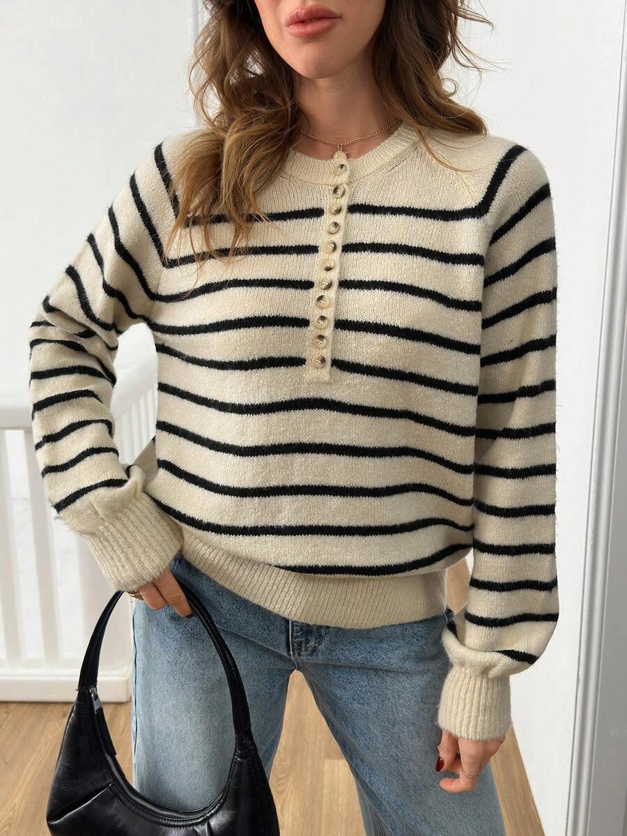 SWETER DAMSKI OKRĄGŁY DEKOLT