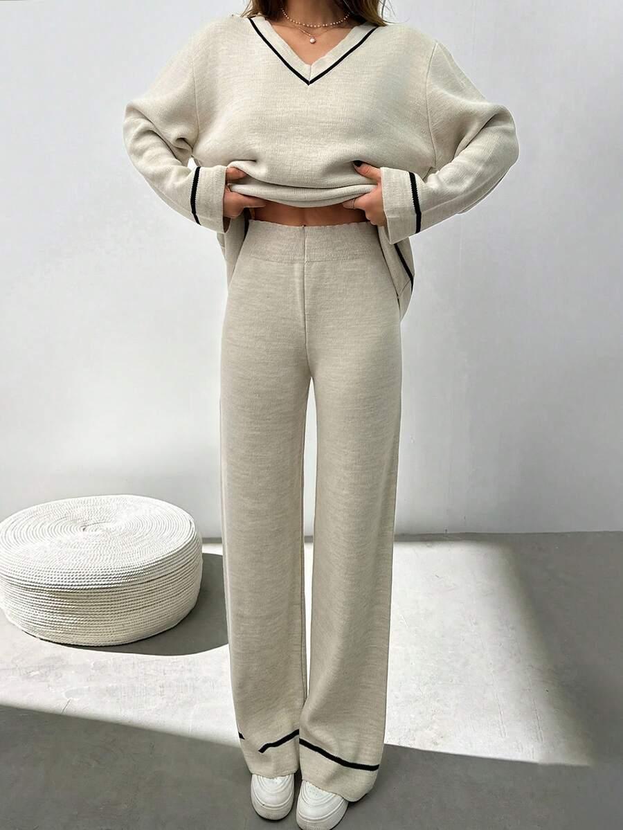 KOMPLET SWETER I SPODNIE 