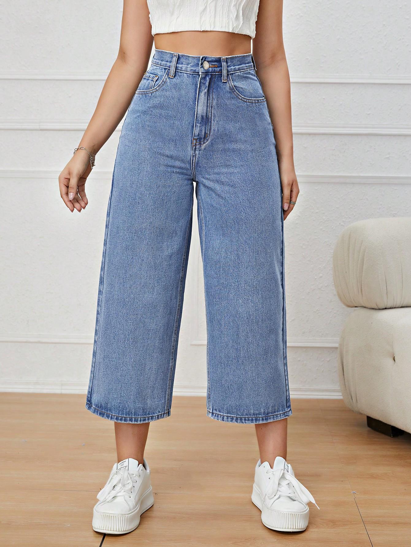 niebieskie spodnie jeans 