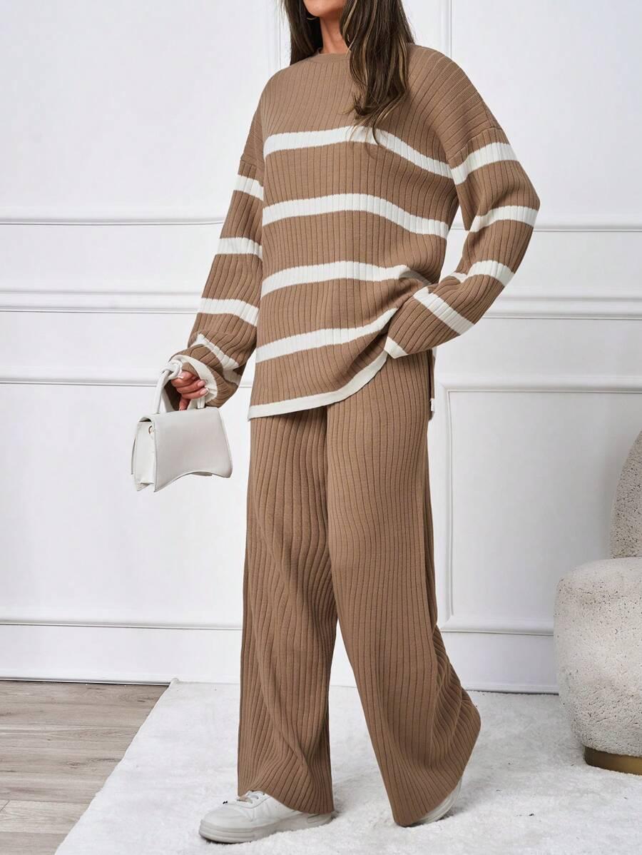 KOMPLET SPODNIE SWETER PASKI