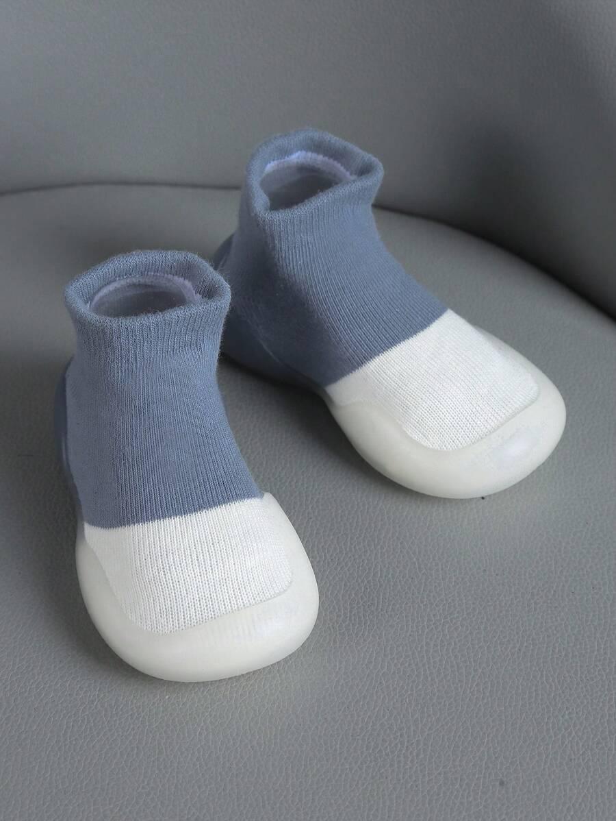 wsuwane buty niemowlęce