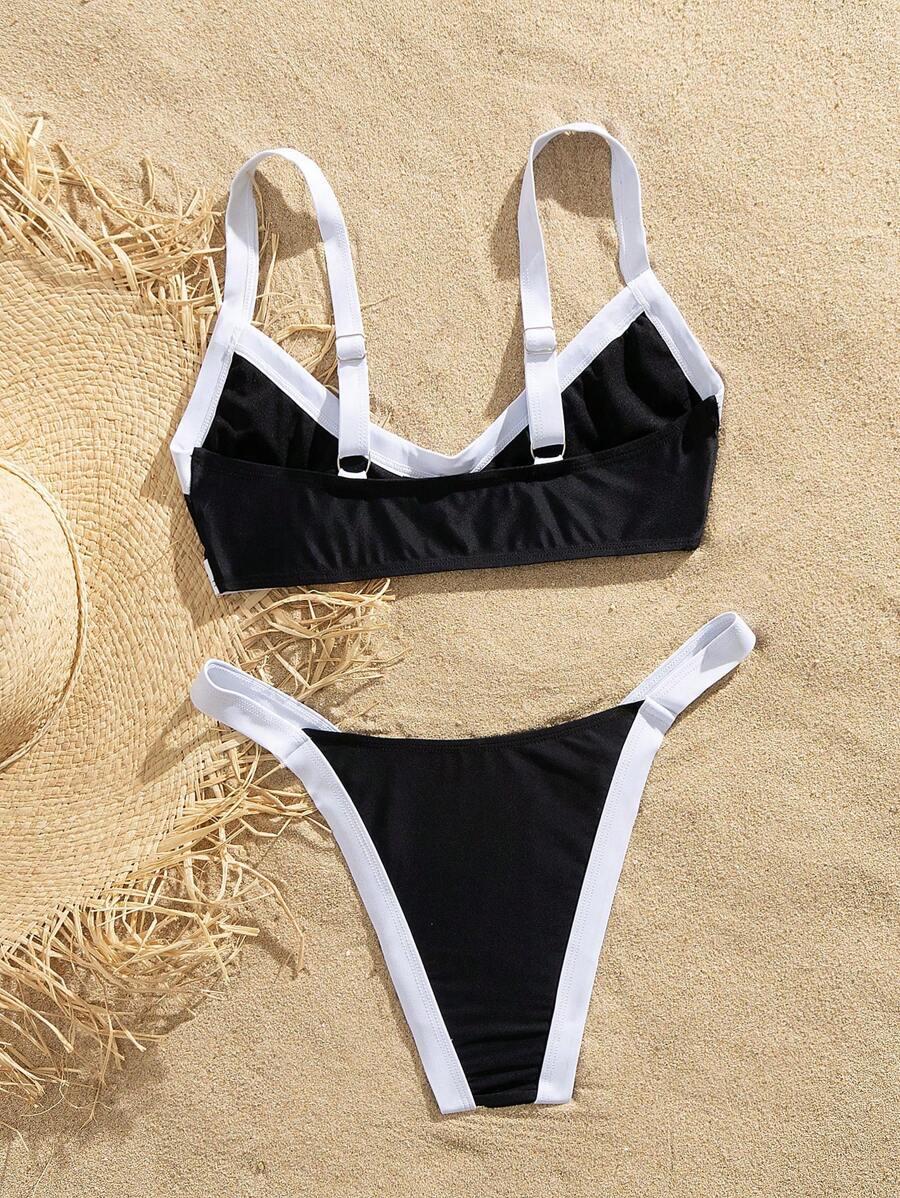 góra od bikini kontrast