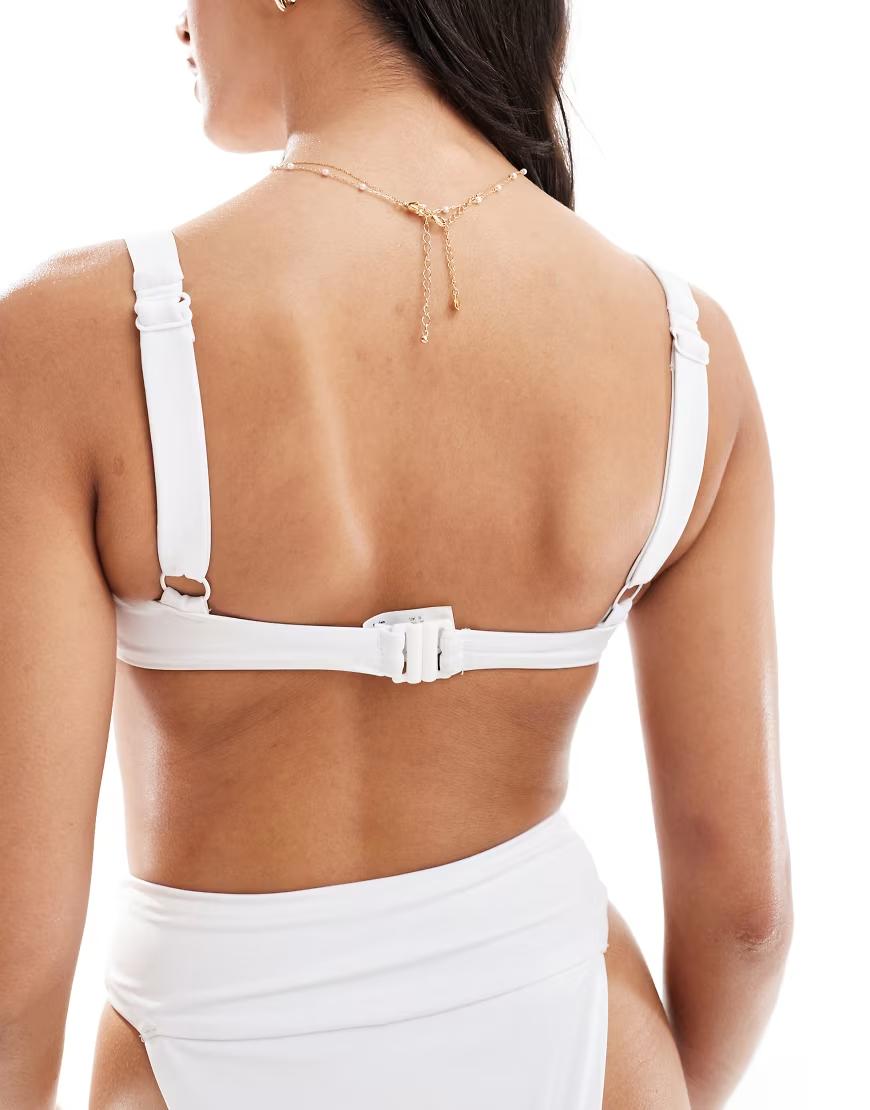 BIAŁA GÓRA OD BIKINI