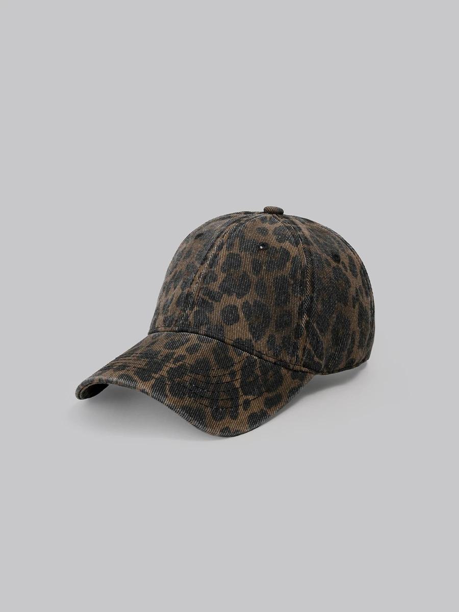 czapka z daszkiem animal print