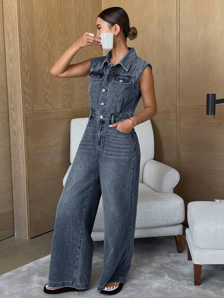 niebieski kombinezon jeans