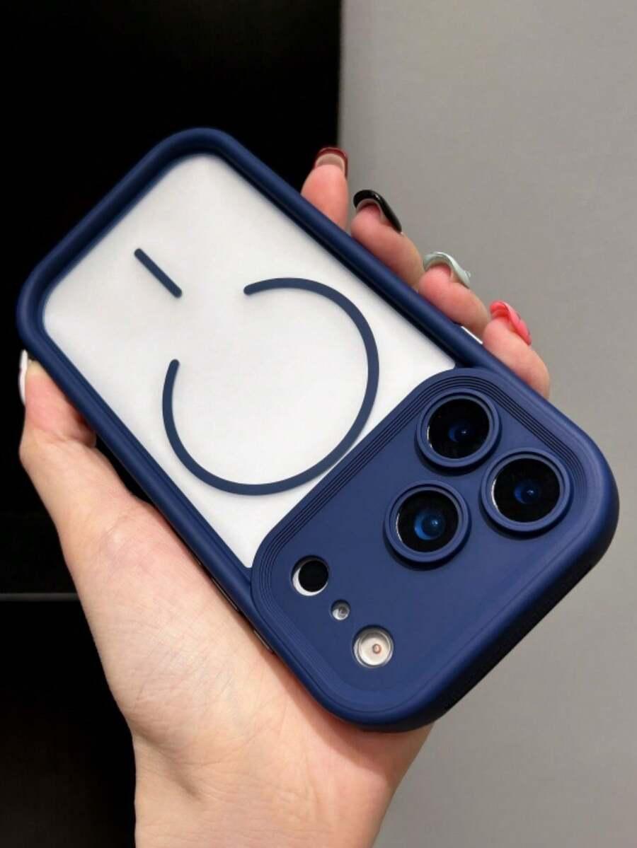 granatowe etui na telefon