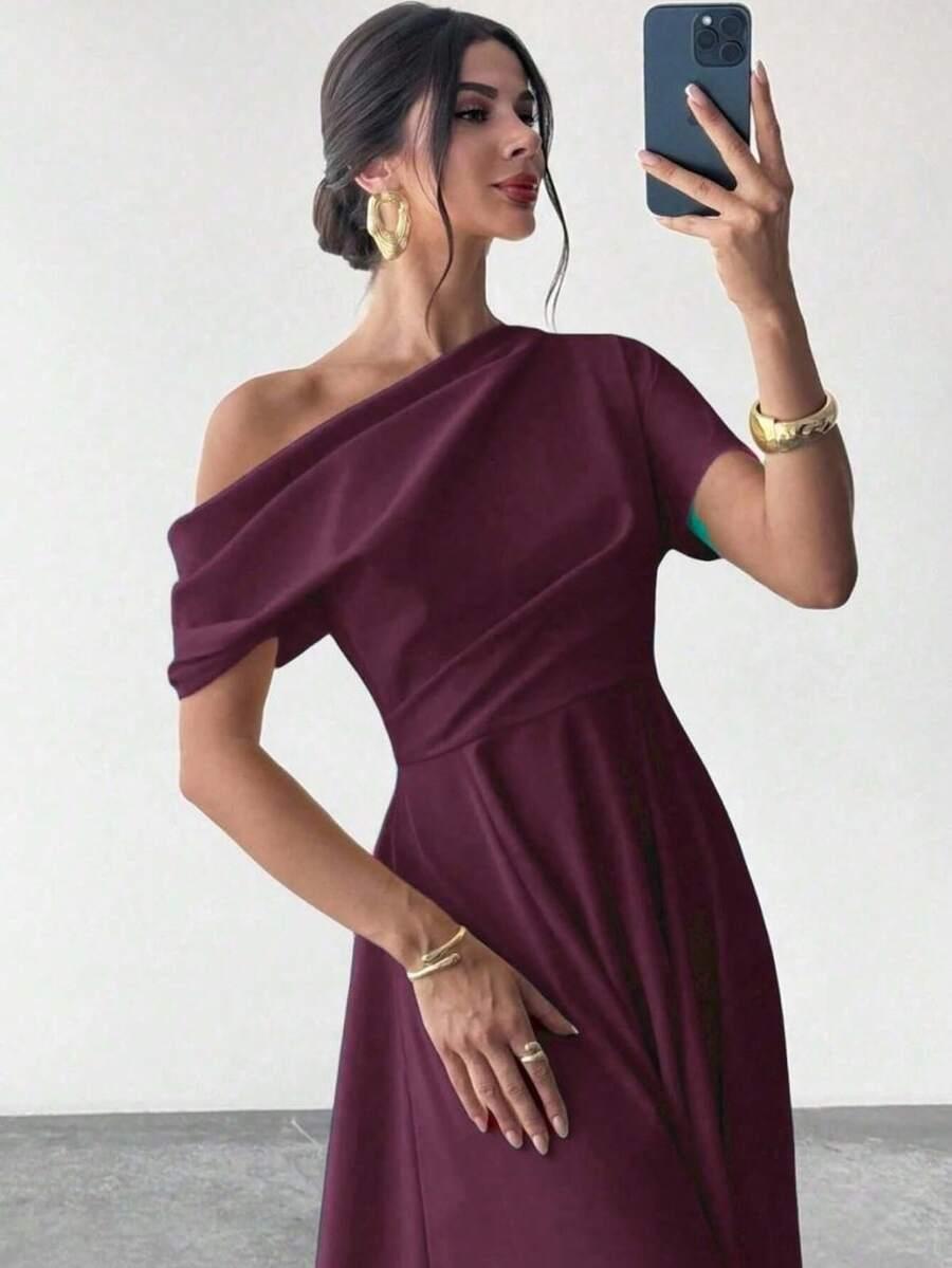 czerwona maxi sukienka