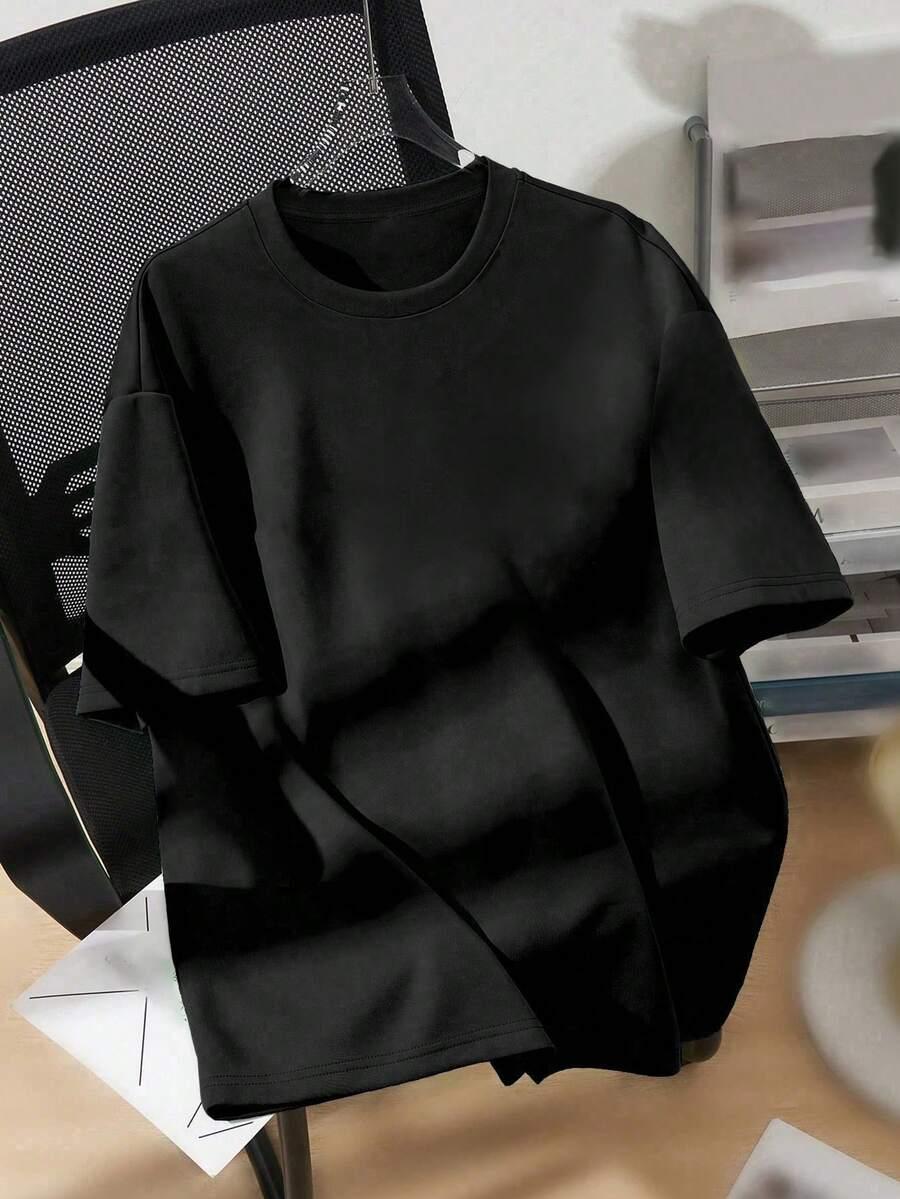 czarny t-shirt napis