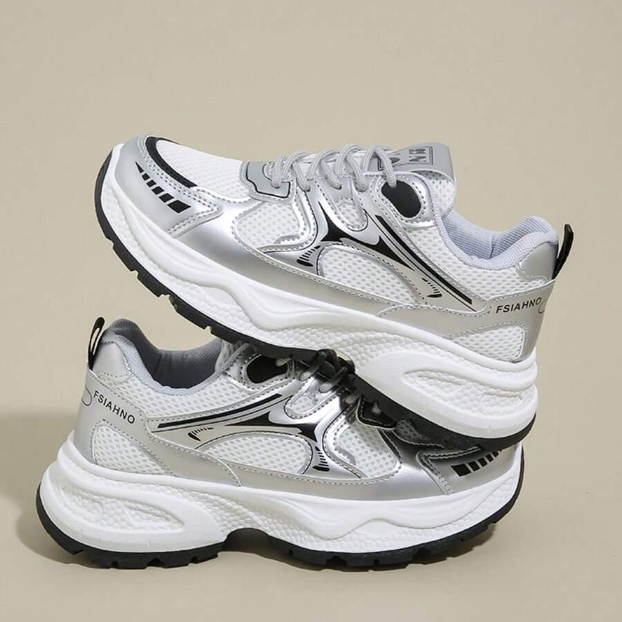 SZNUROWANE BUTY SPORTOWE