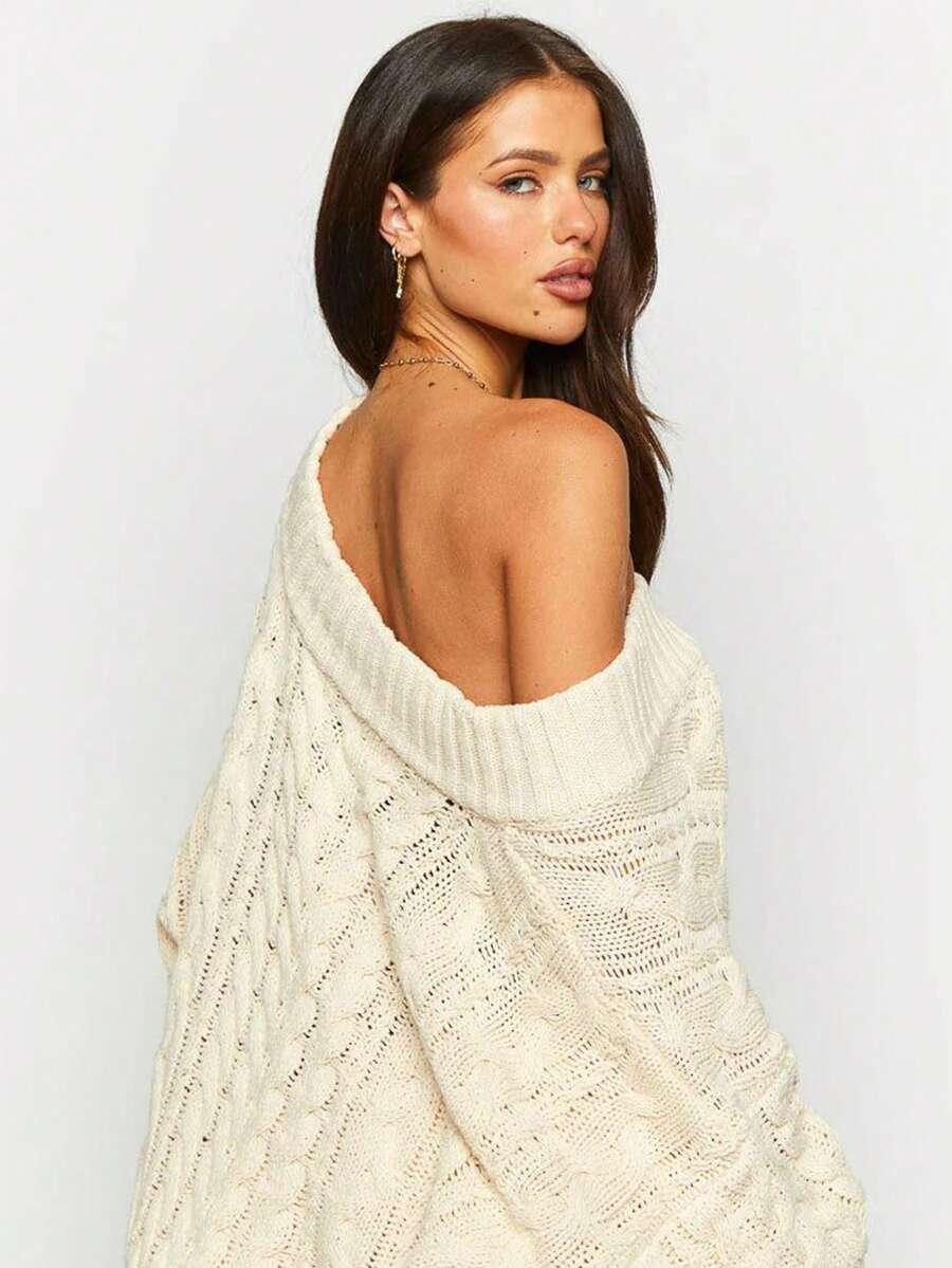 beżowy sweter v-neck