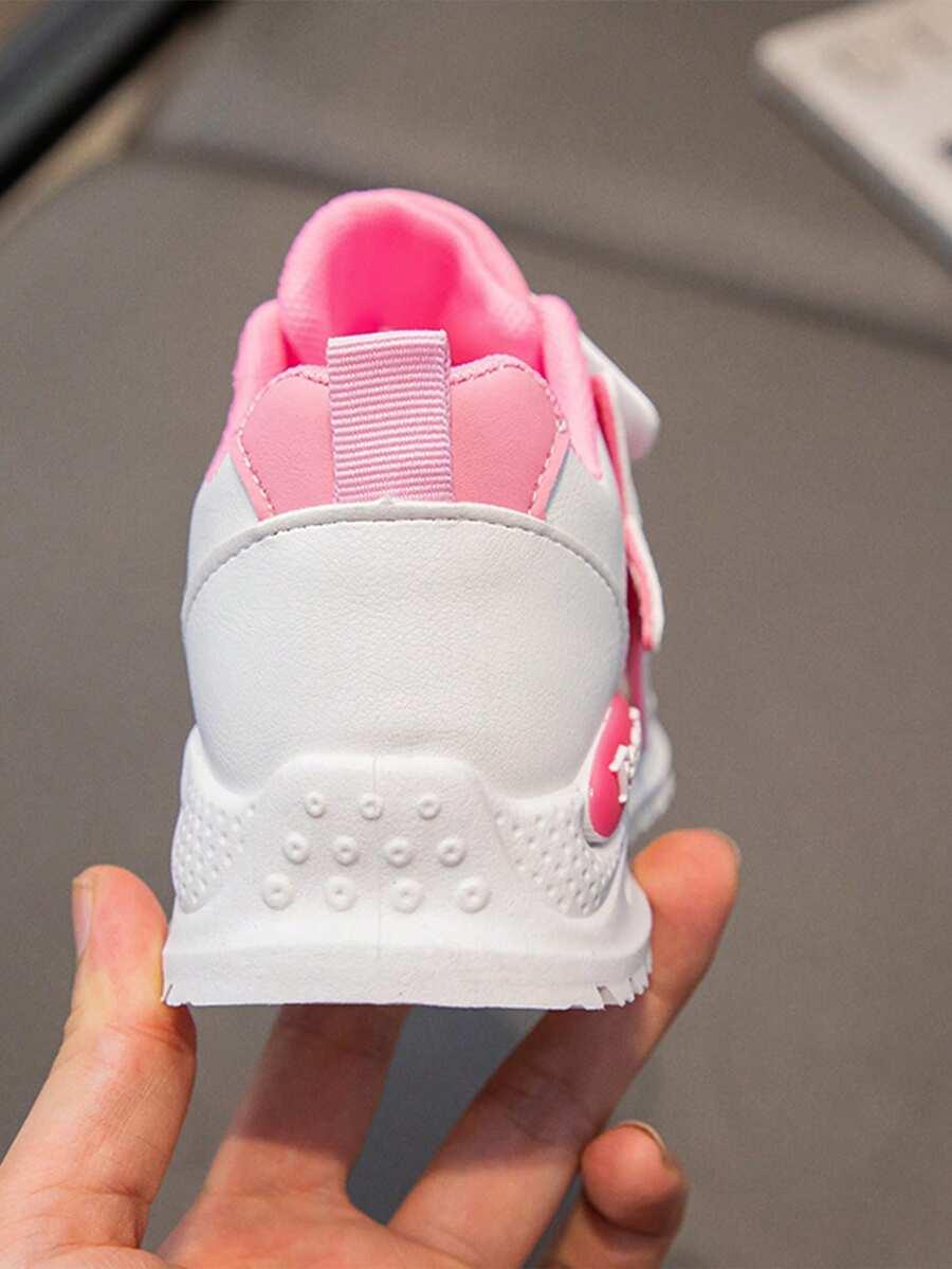 SZNUROWANE BUTY SPORTOWE