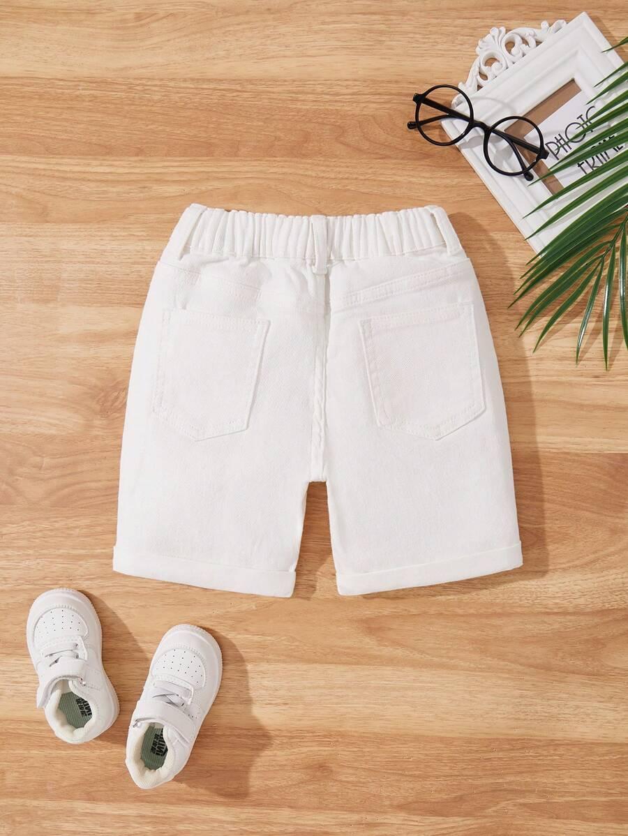 białe spodenki jeans
