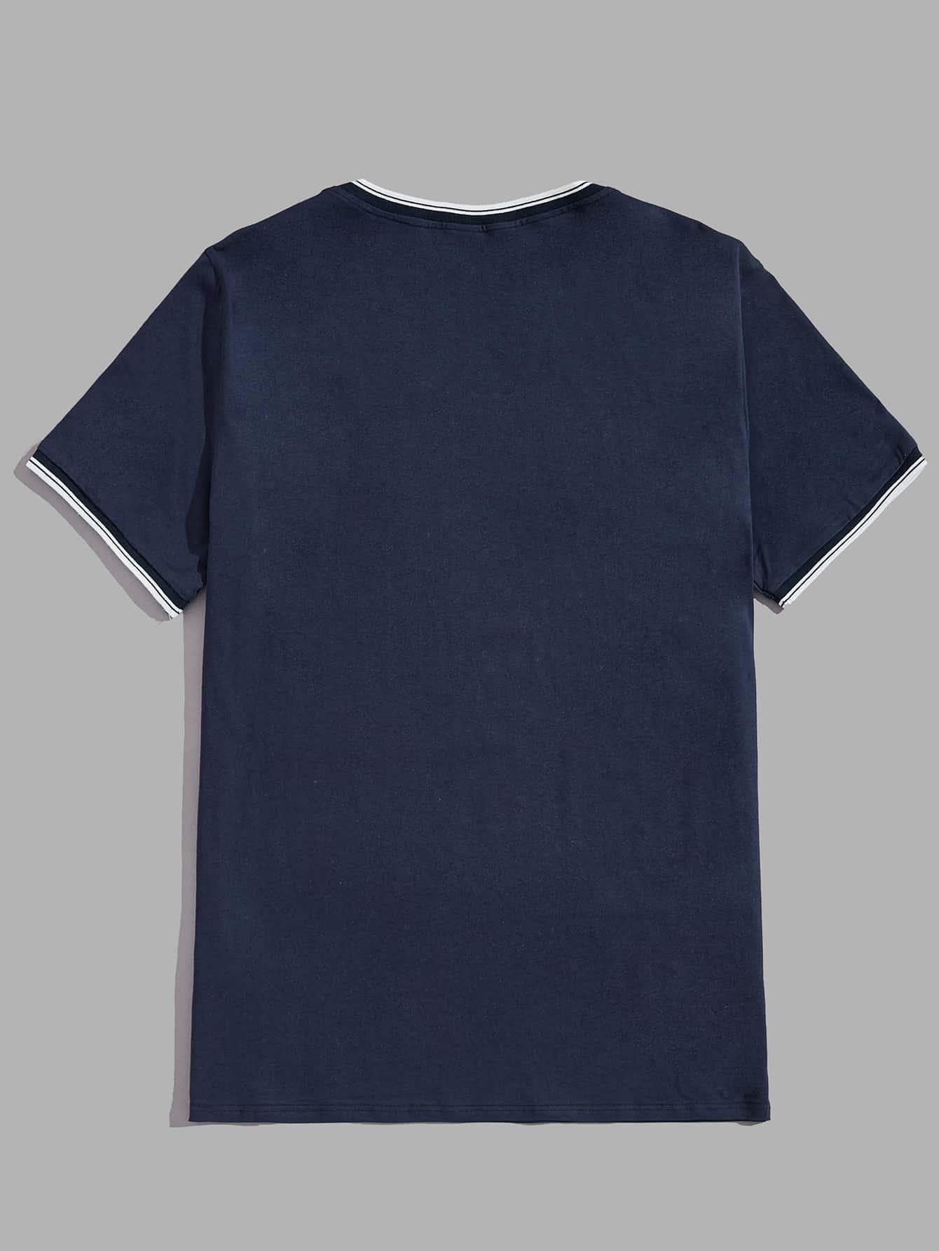 granatowy t-shirt kontrast