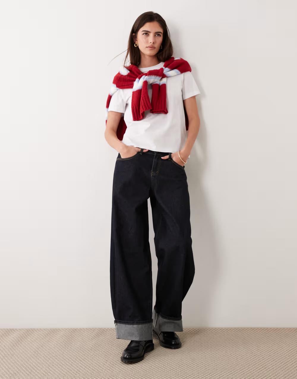 BIAŁY T-SHIRT BASIC