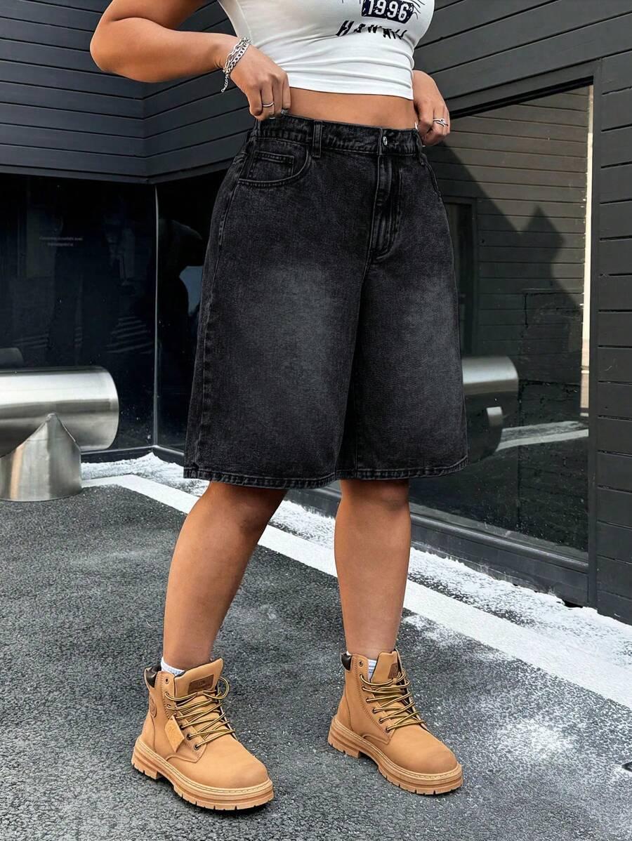 czarne spodenki jeans