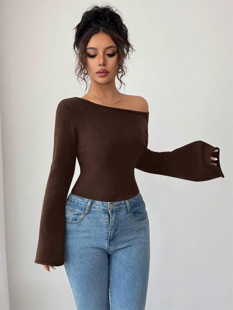 brązowy sweter okrągły dekolt