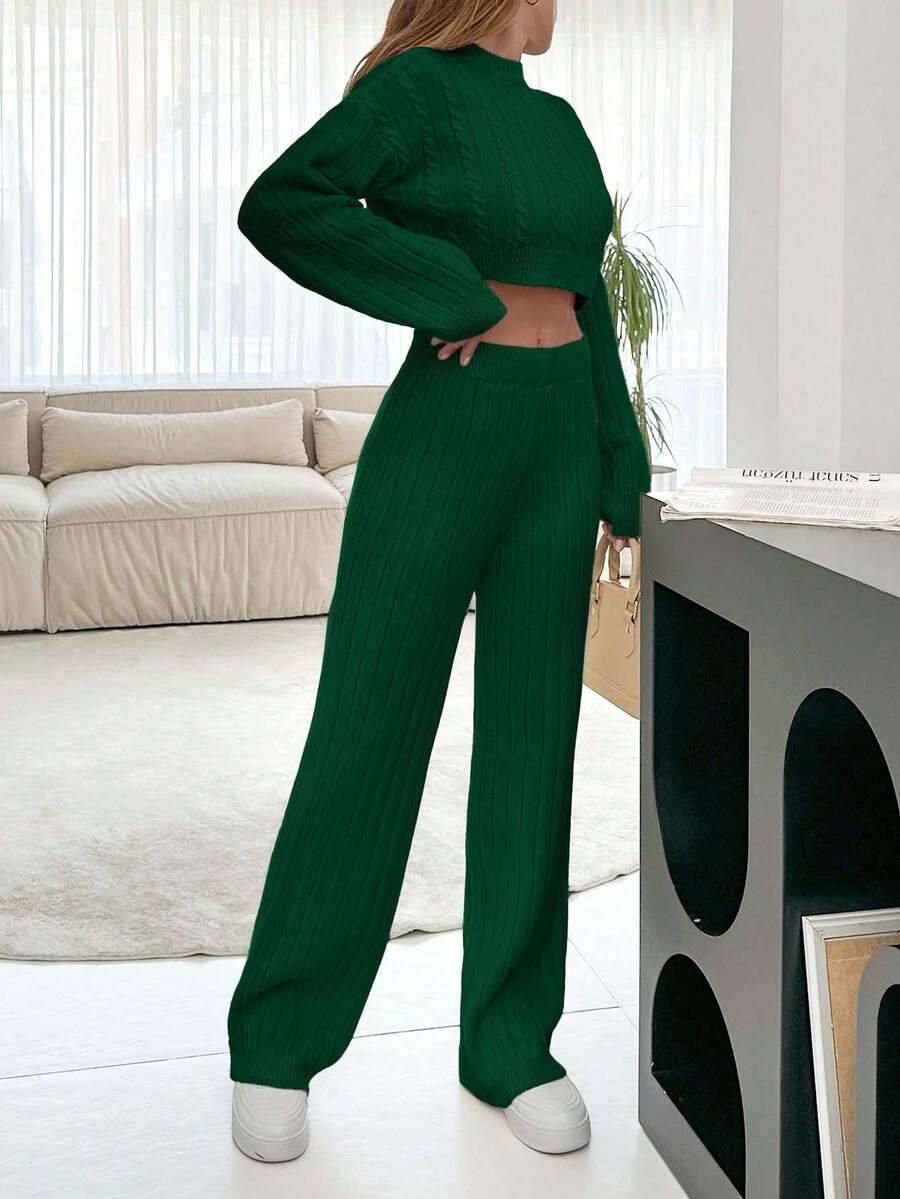 SWETER SPODNIE KOMPLET