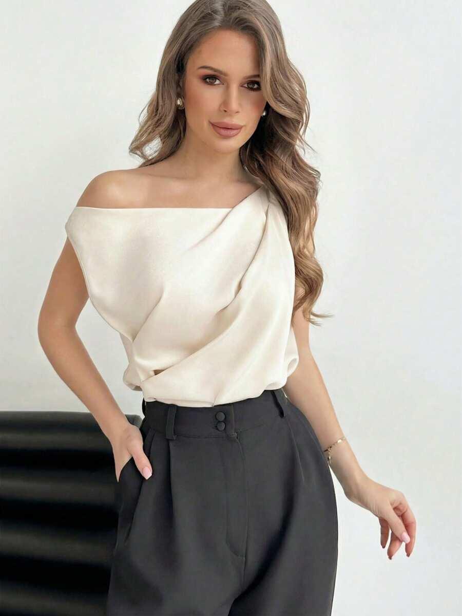 ELEGANCKA BLUZKA Z ASYMETRYCZNYM DEKOLTEM 