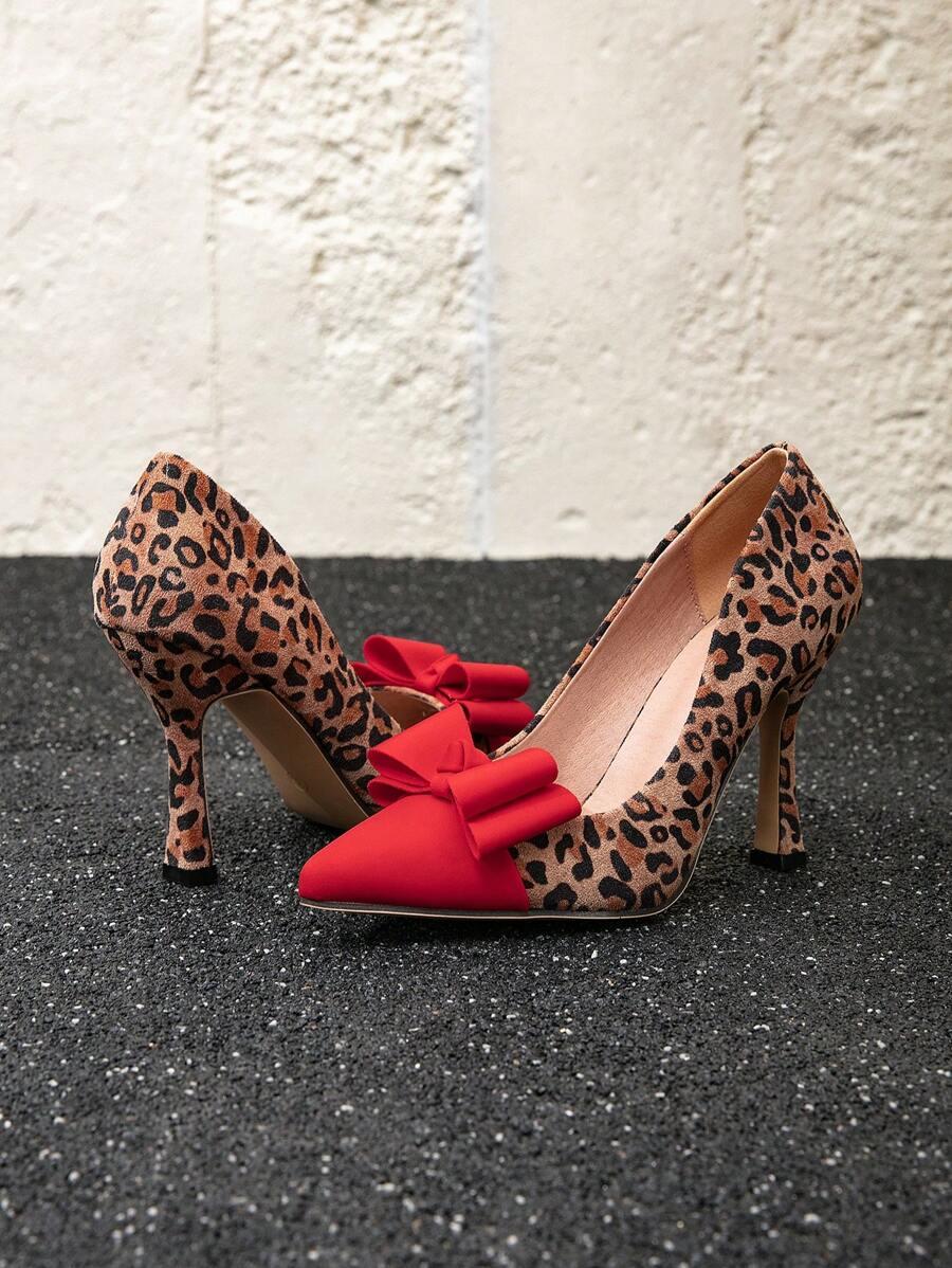 czółenka animal print obcas