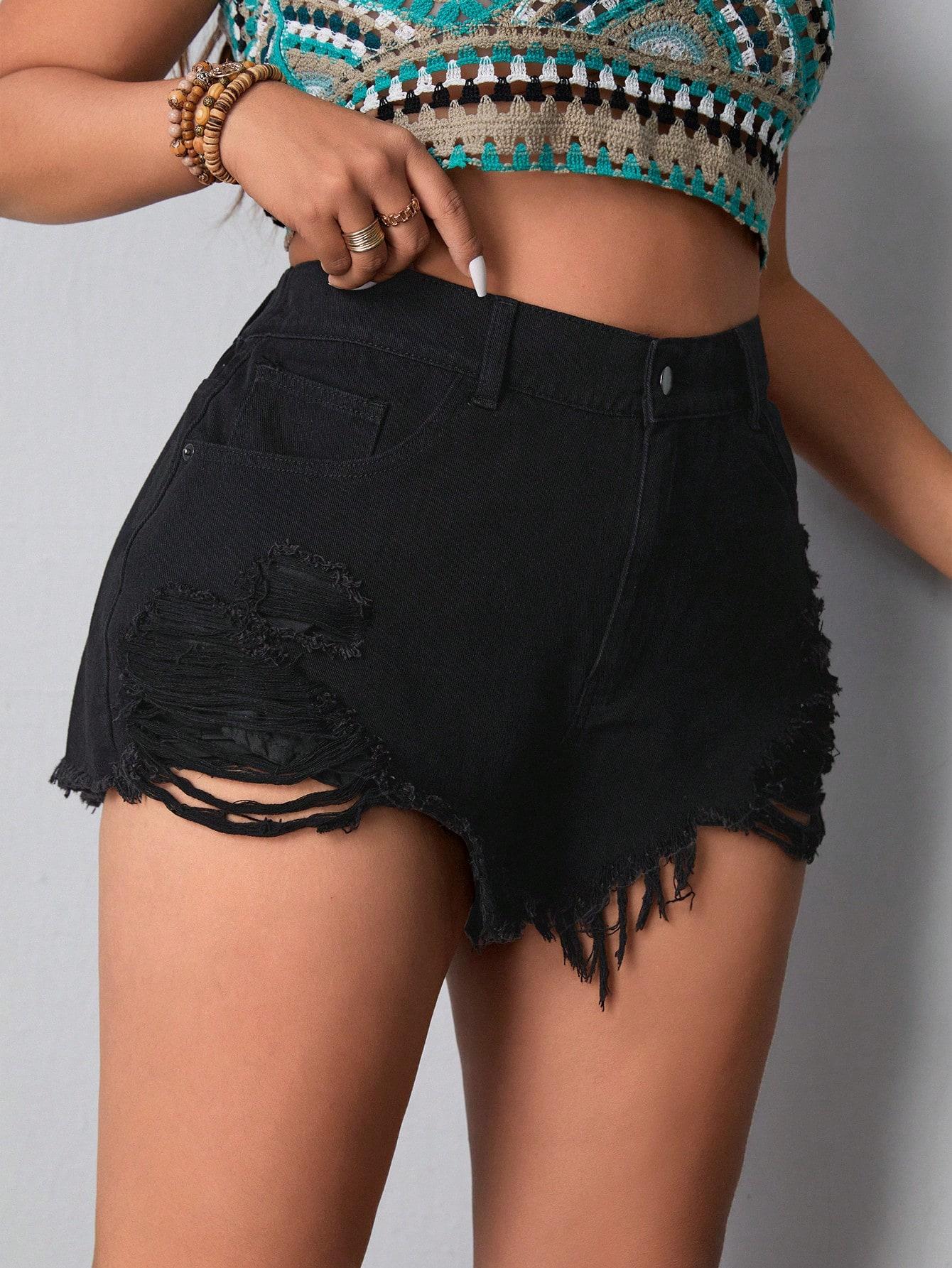 czarne spodenki jeans